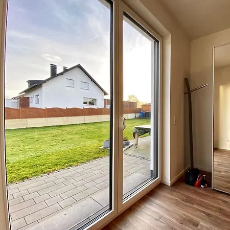 Schoene 1-Zimmer Wohnung Mit Boxspringbett & Kueche Mechernich Exterior photo
